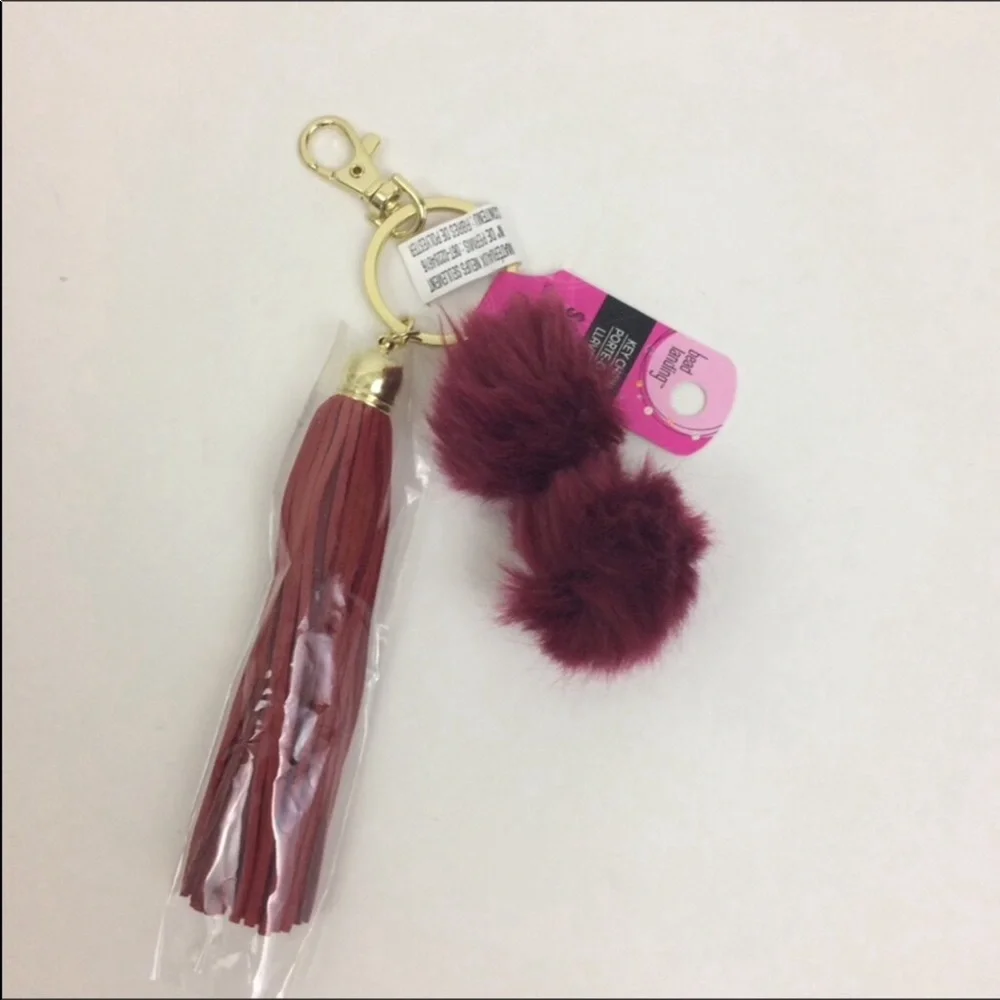 Tassel and Pompoms Burgundy key holder